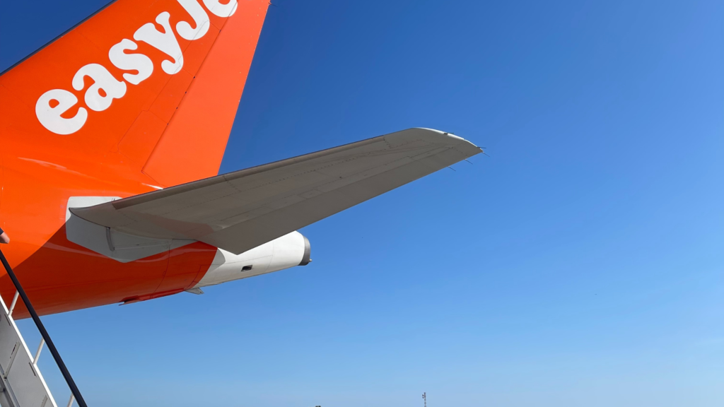 easy jet marketing d'influence toulon aeroport